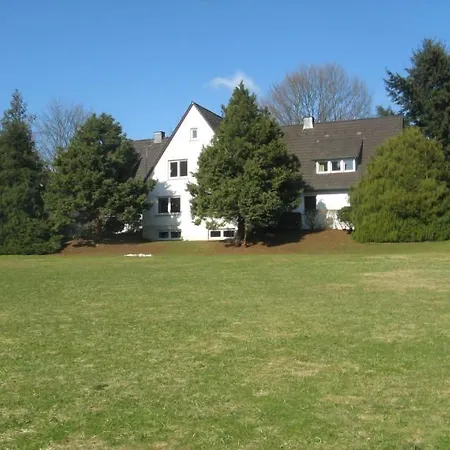 Haus Bierenbach Otel 2*